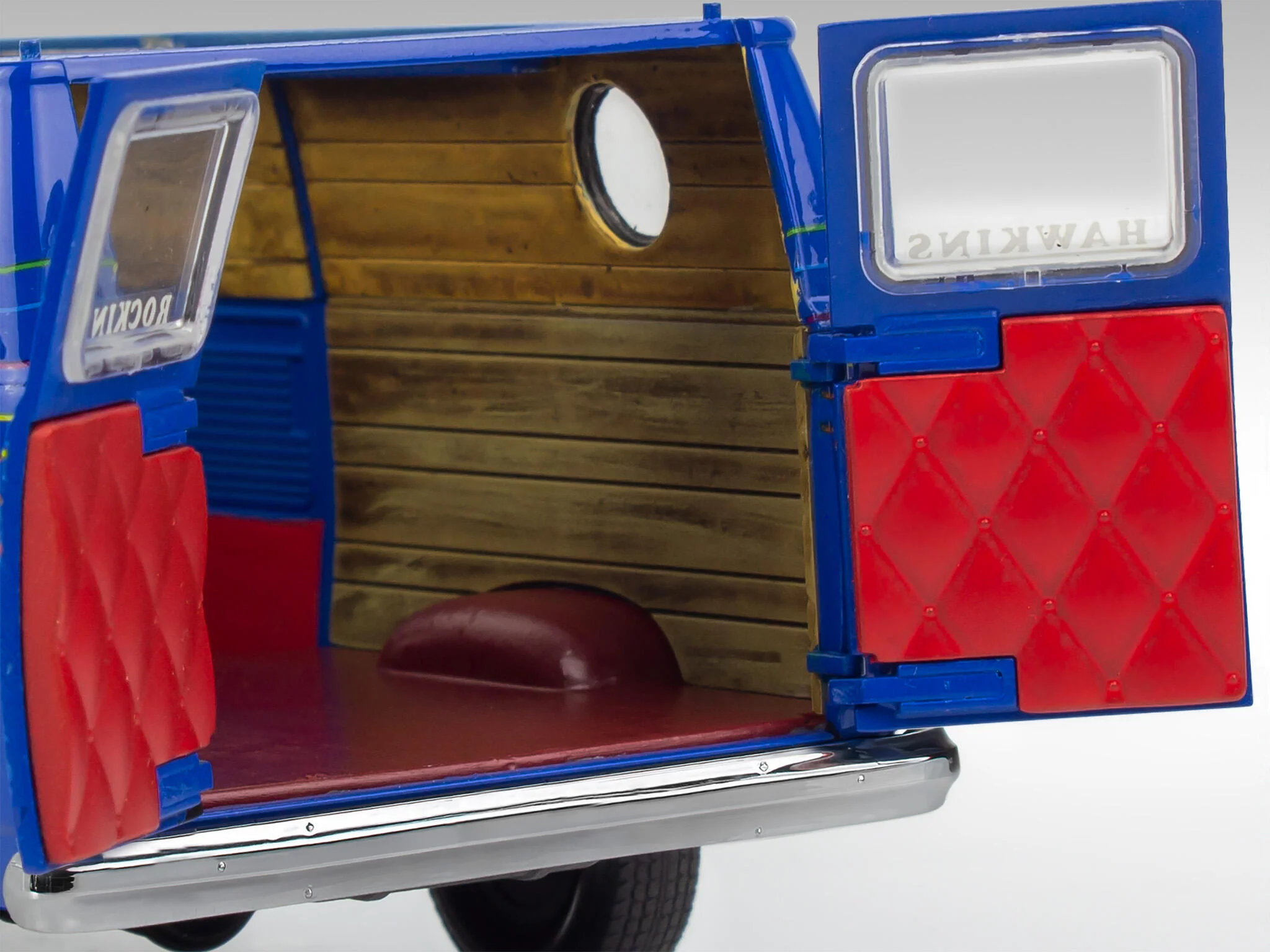 07732 Car "Stranger Things" Model Kit - Image 6