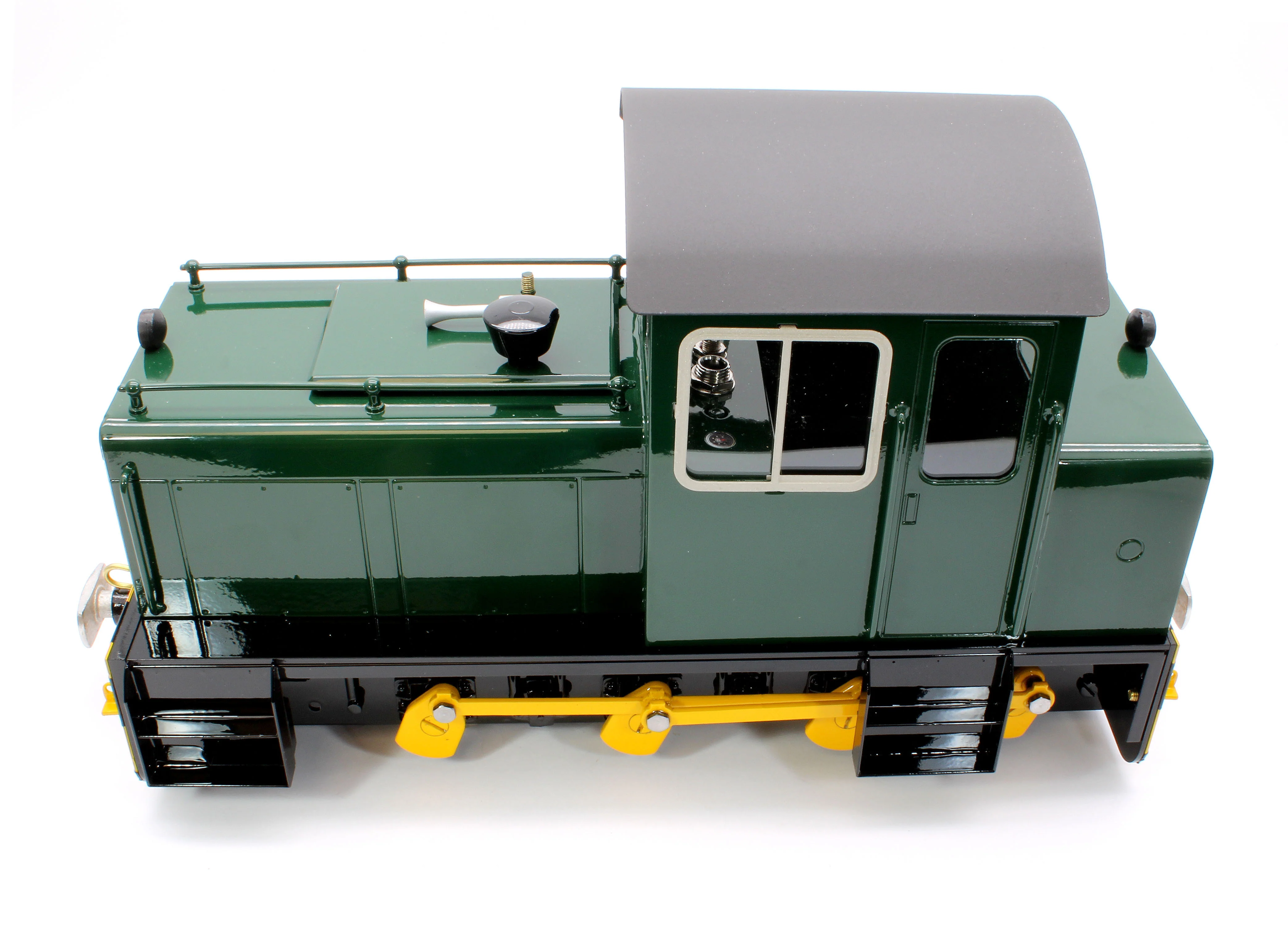 HC-BRUNGREEN-I 0-6-0 'Harlech Castle MK.1' Deep Brunswick Green (Radio Control, Insulated Wheels) Diesel Locomotive - Image 5