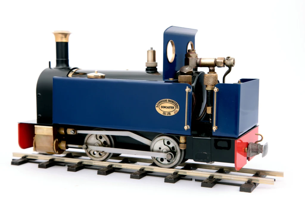 0-4-0 Millie (Manual Control) Steam Locomotive - Image 2