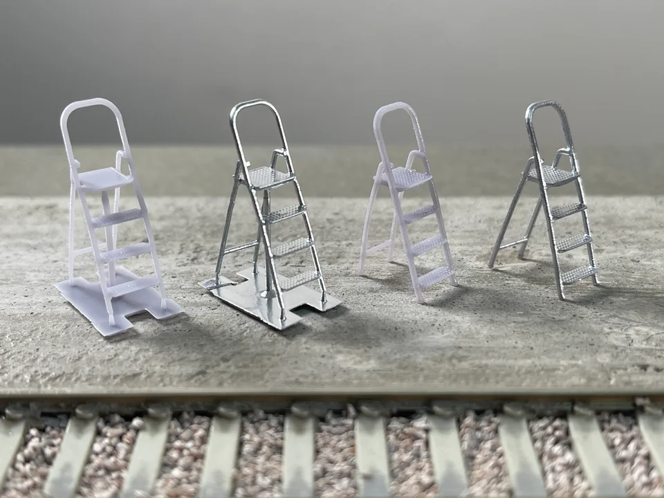 OO Gauge Stepladders (Pack of 4) - Unpainted - Image 4