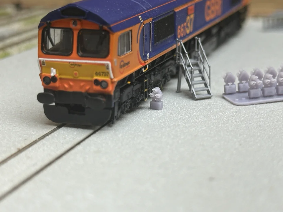 N Gauge Ground Signals (Pack of 20) - Unpainted Model Kit - Image 2