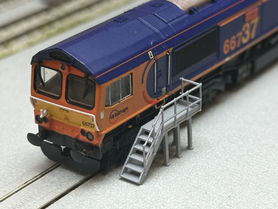 N Gauge Access Platform (V1.5) (Pack of 2) - Unpainted Model Kit - Image 2