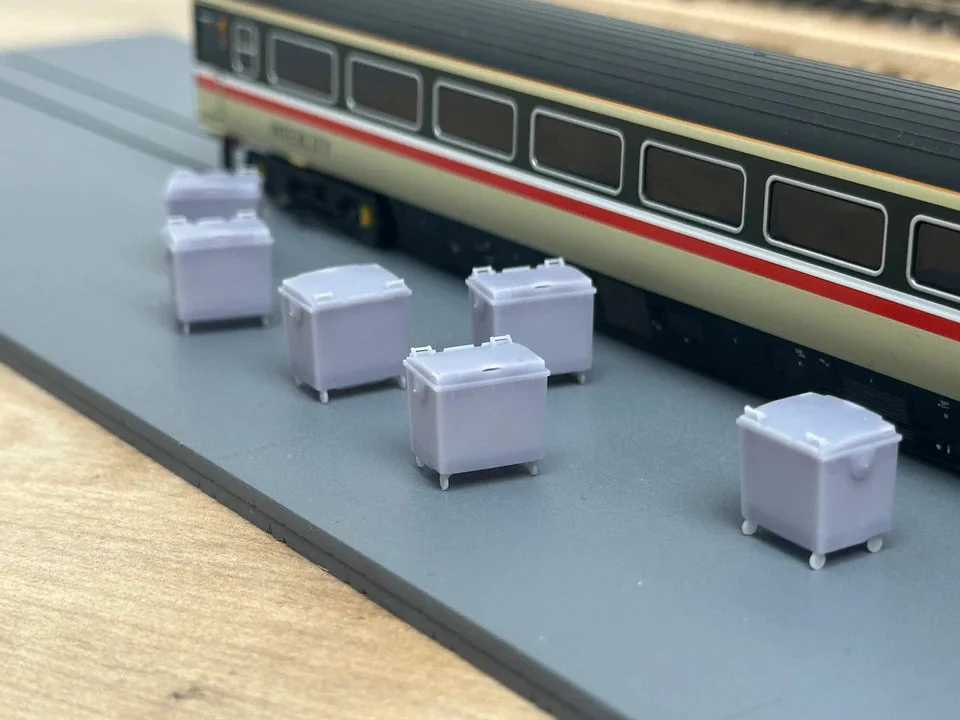 TT:120 Gauge Large Bins (Pack of 6) - Unpainted Model Kit - Image 2