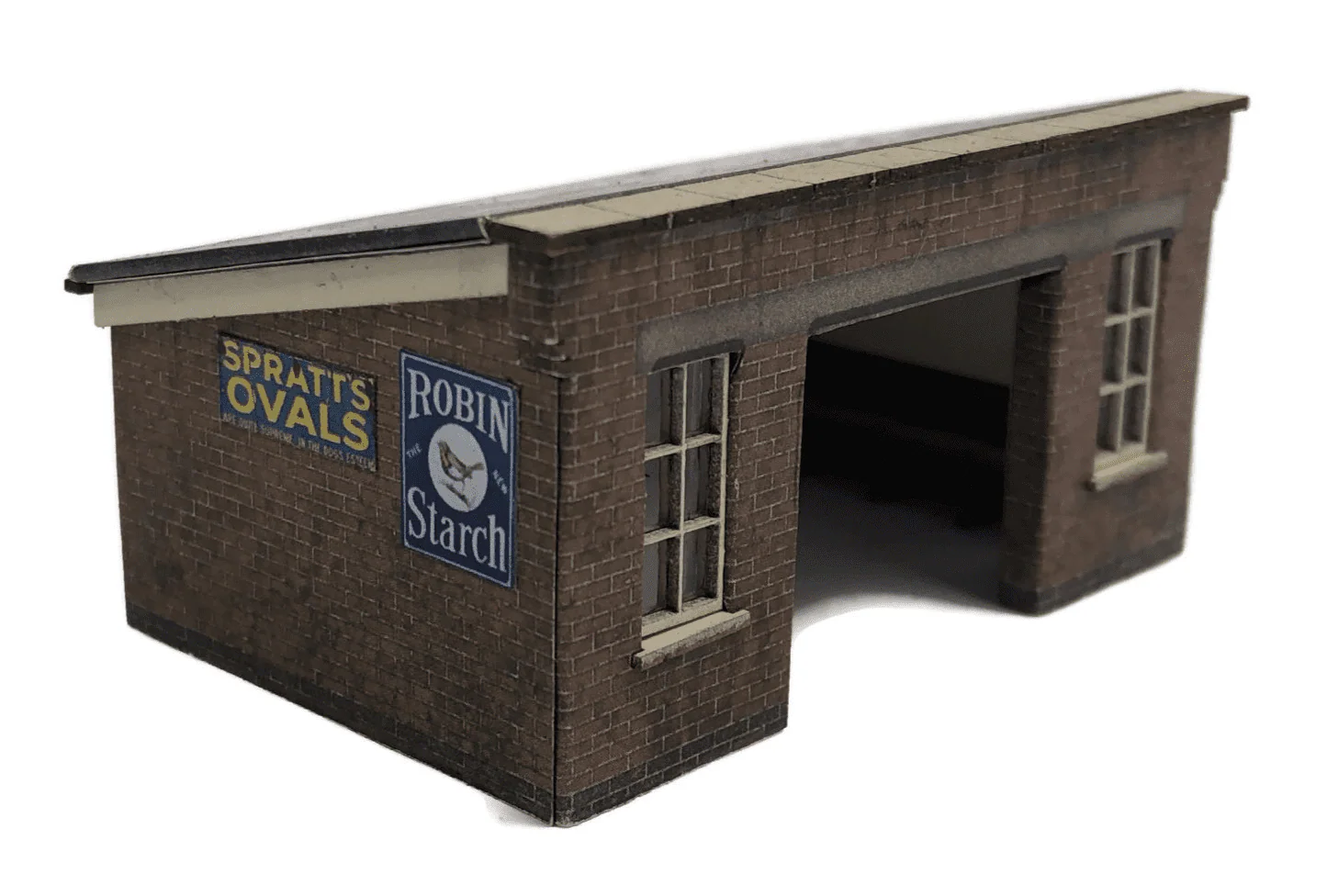 Small Platform Shelter Model Kit - Image 2