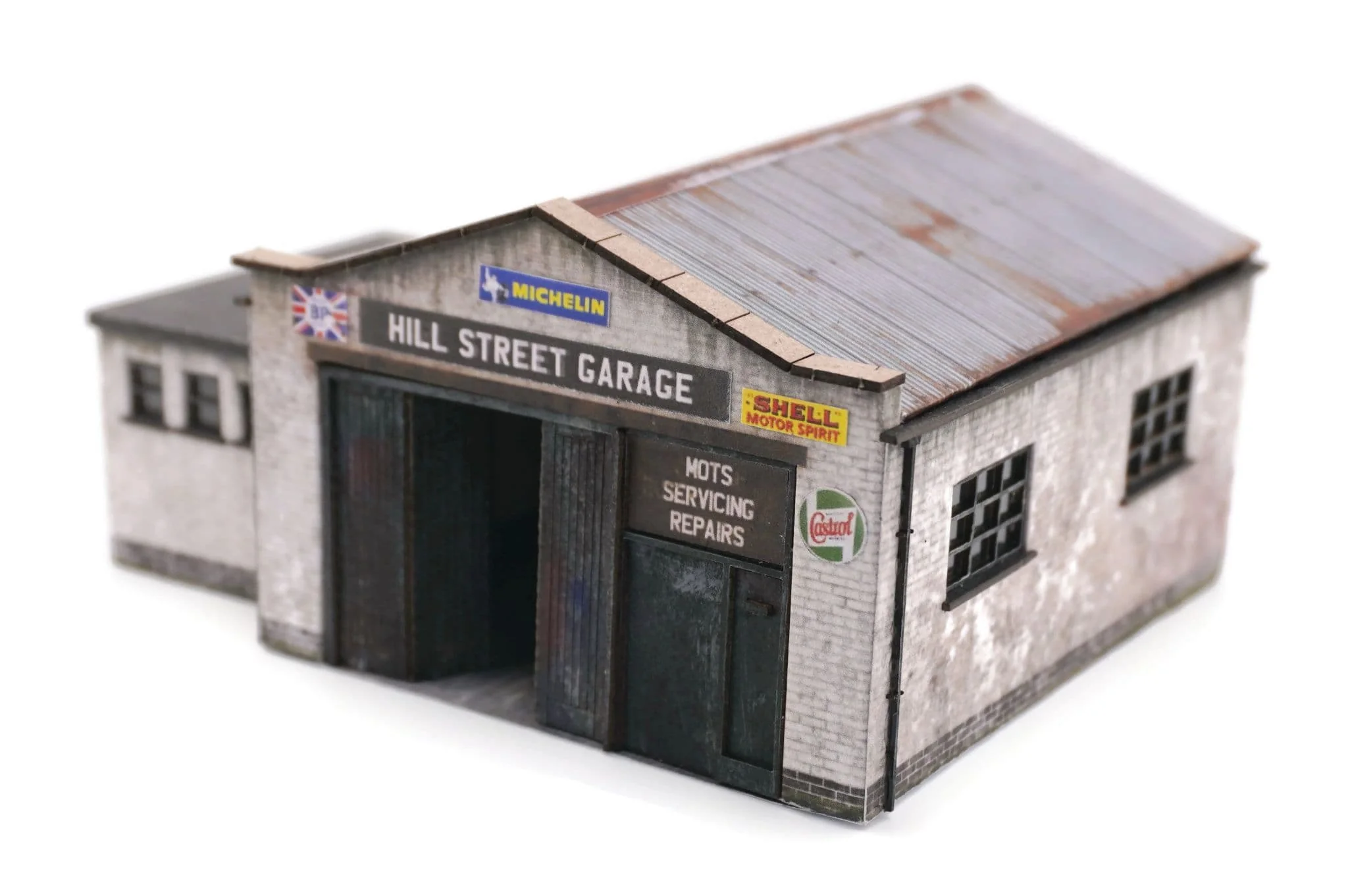 Backstreet Garage Model Kit - Image 3