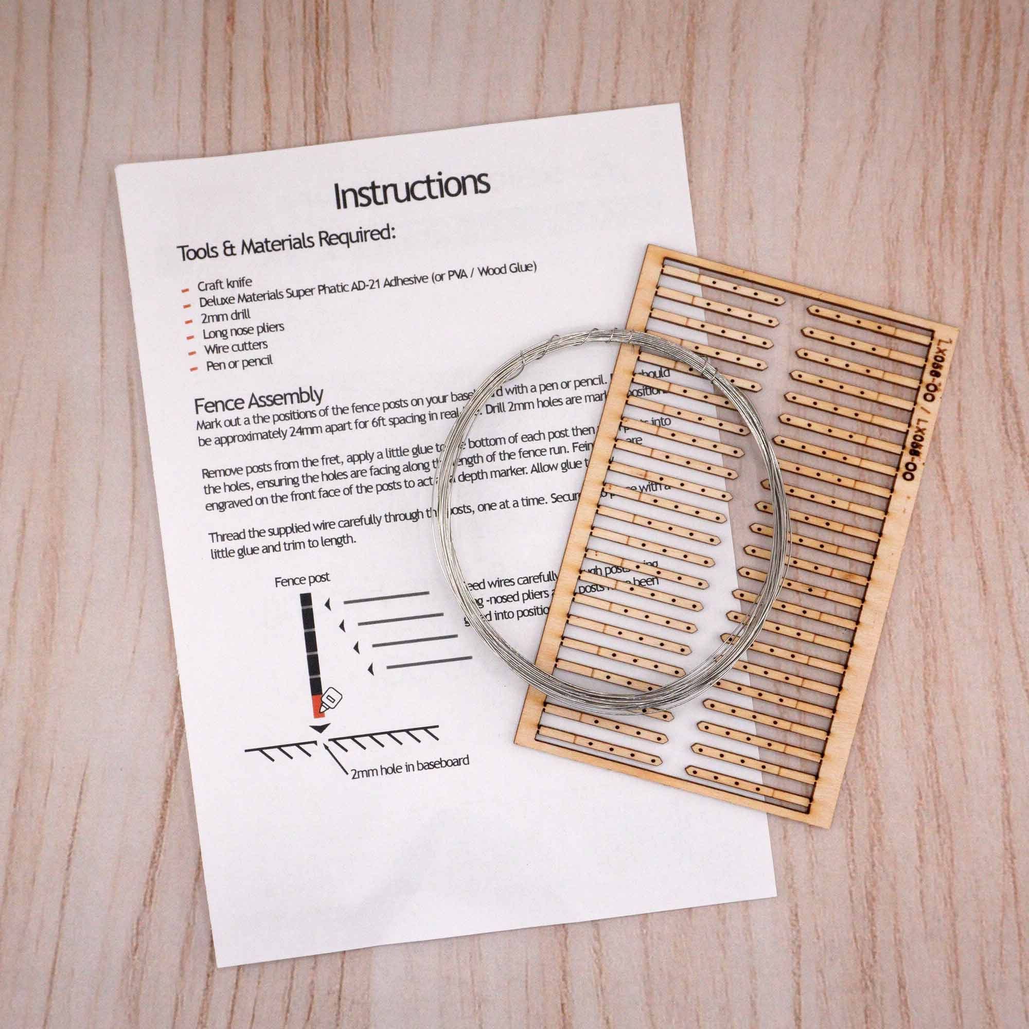 OO/HO 4ft Post & Wire Fencing Model Kit - Image 5