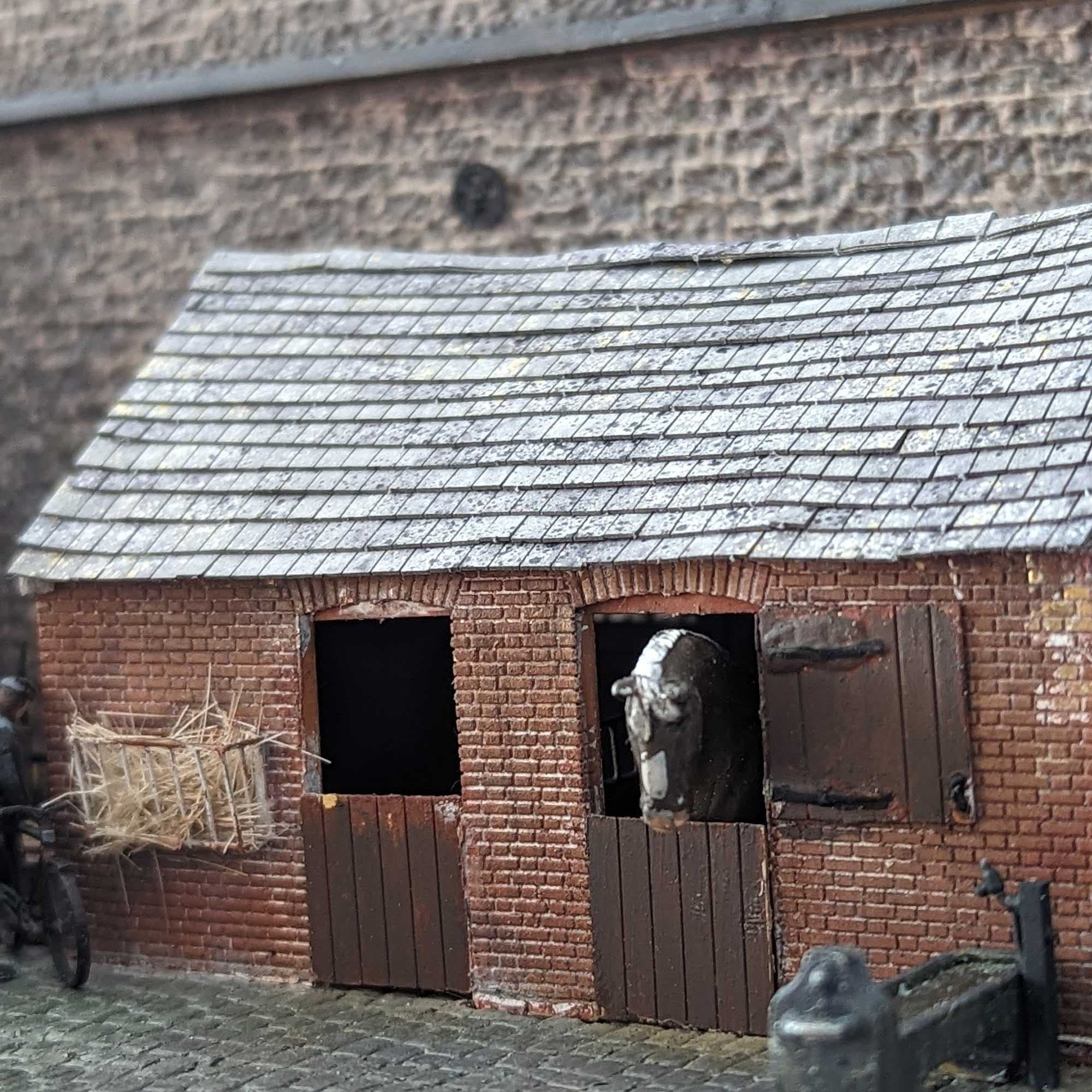 OO/HO Pre-Weathered Laser Cut Roof Slates Model Kit - Image 2