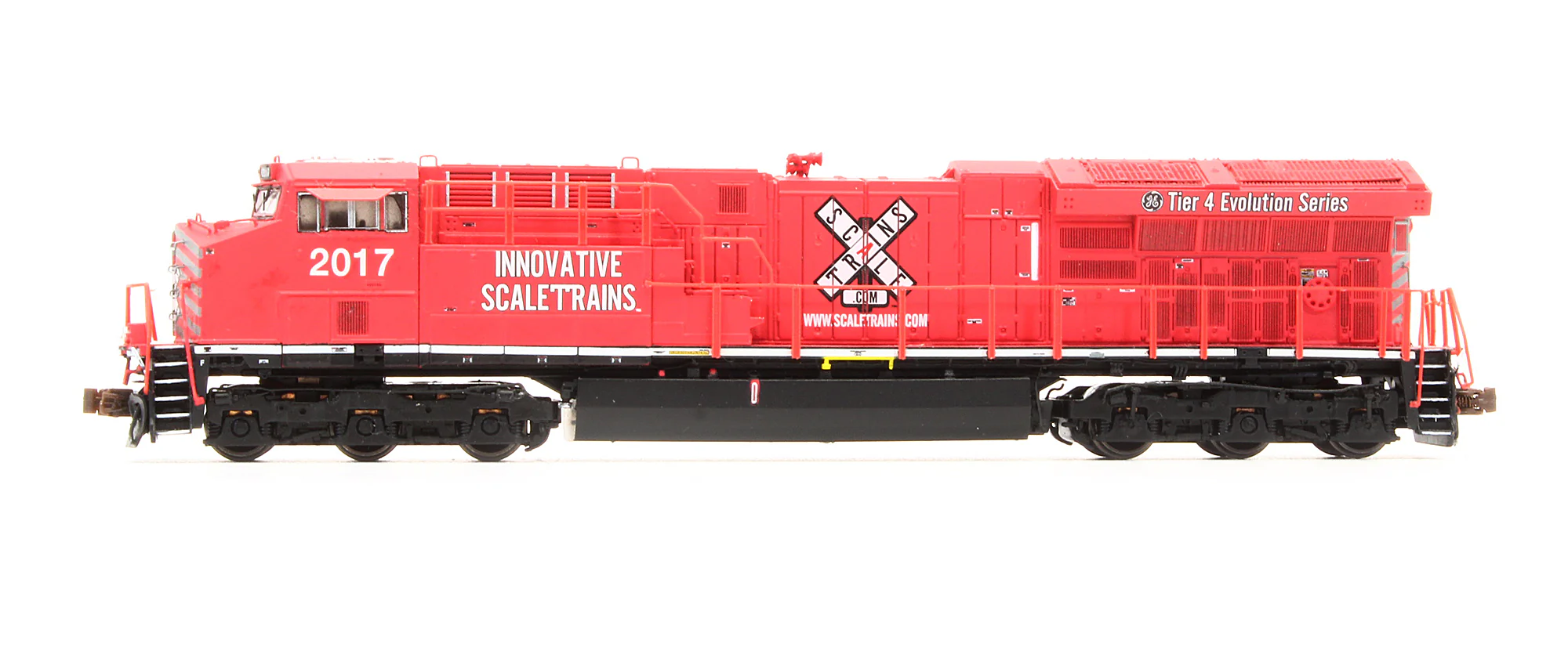 Pre-Owned GE Tier 4 Gevo Scaletrains.Coml Diesel Locomotive - Road #2017 - DCC Sound - Image 4