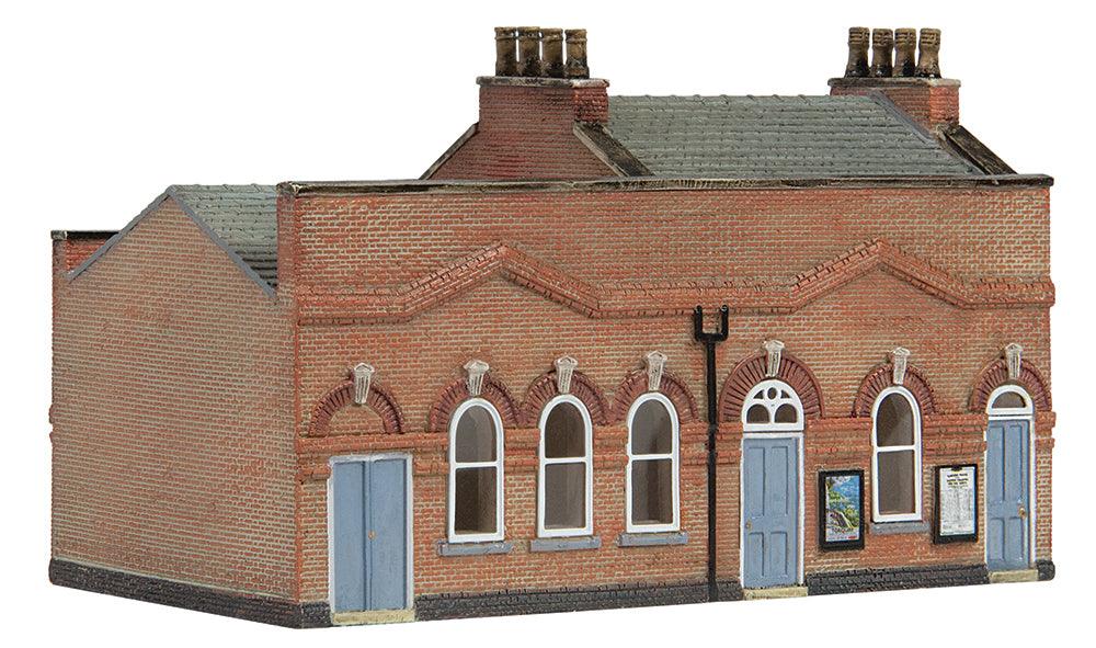 42-0066B March Station Ticket Office Blue