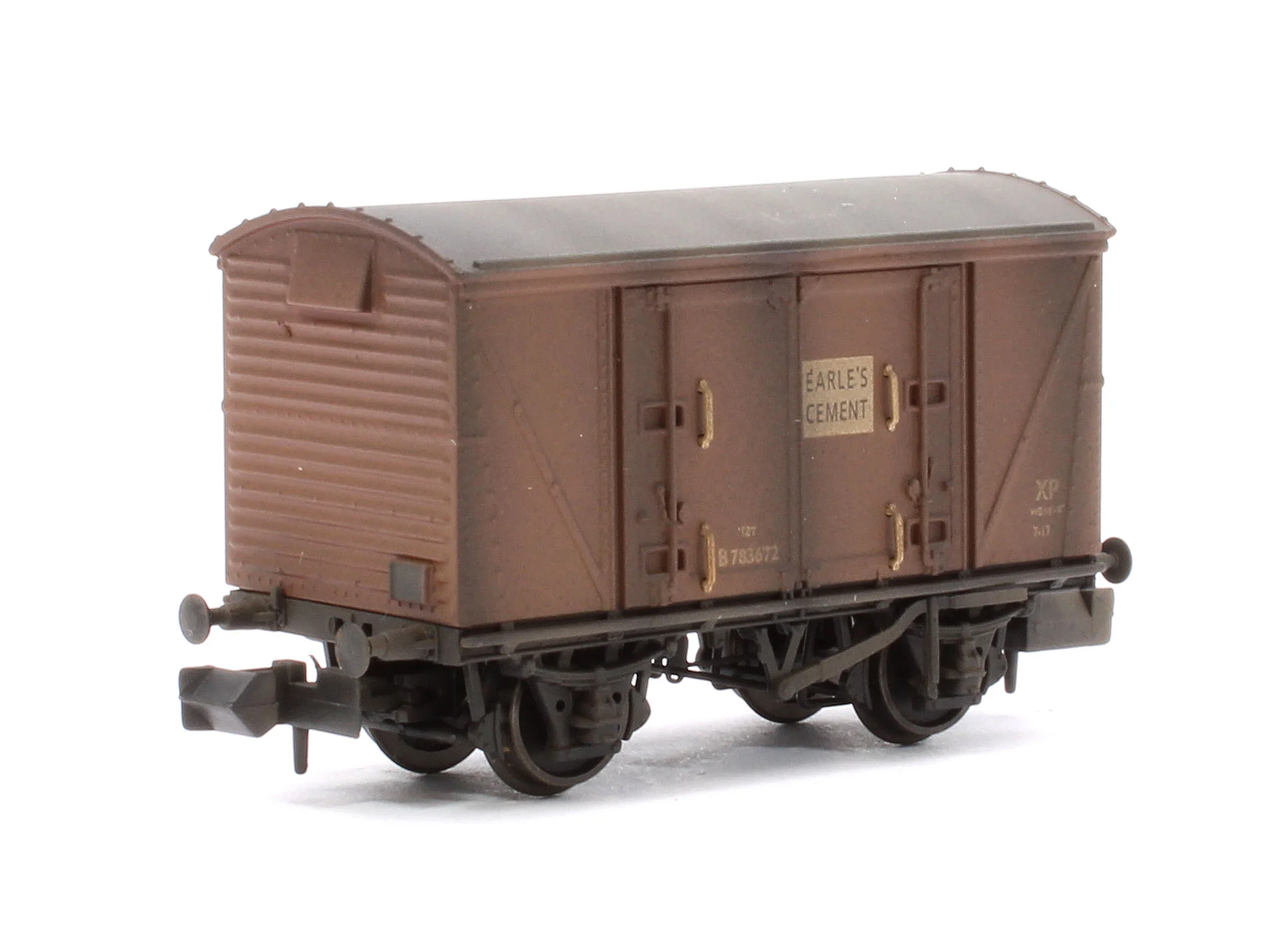 Custom Weathered Set of 3 BR 12T Vanwide Ventilated Vans, BR Bauxite (Early) Earle's Cement - Image 3