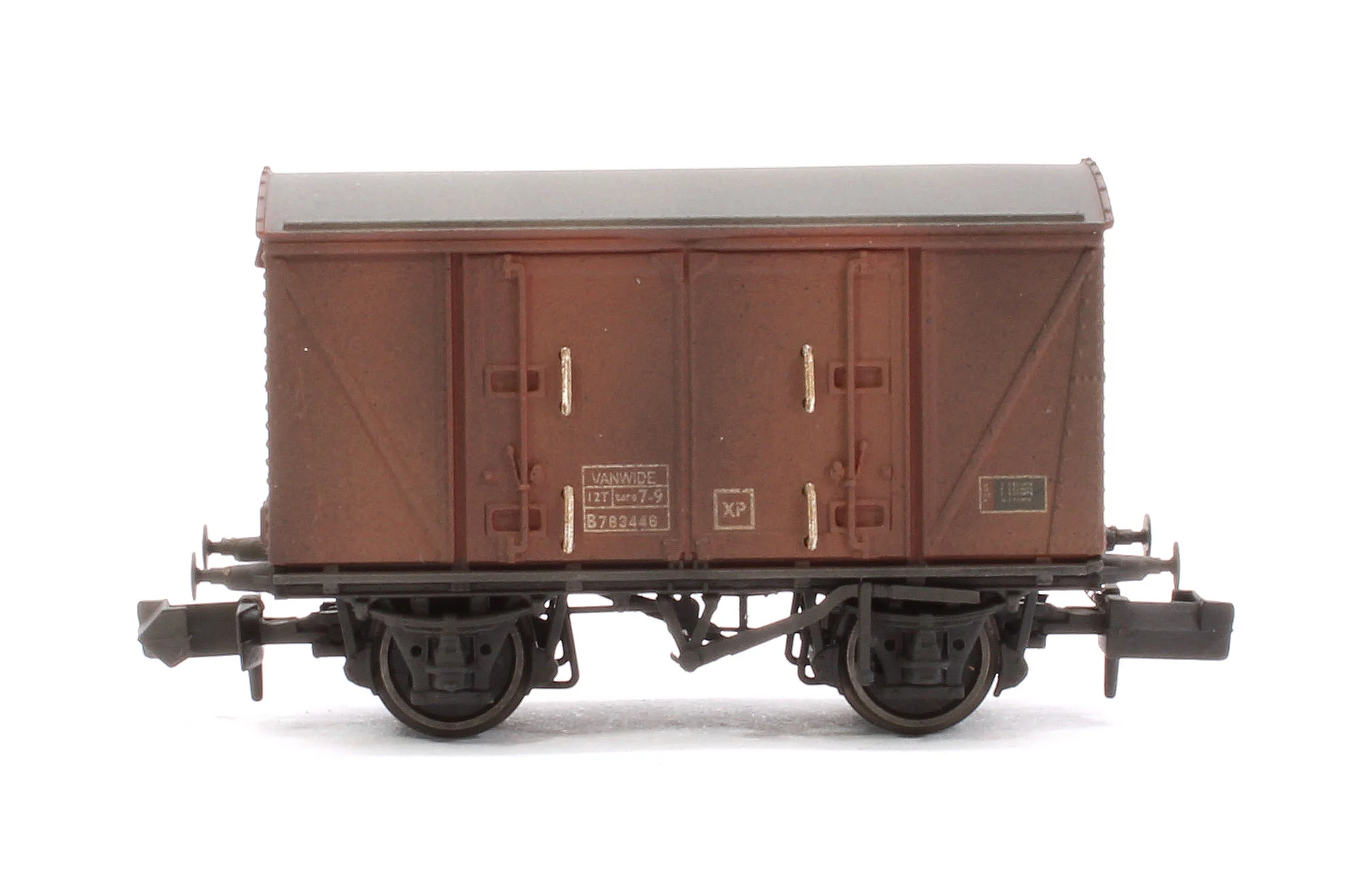 Custom Weathered Set of 3 BR 12T Vanwide Ventilated Vans, BR Bauxite (Late) - Image 6