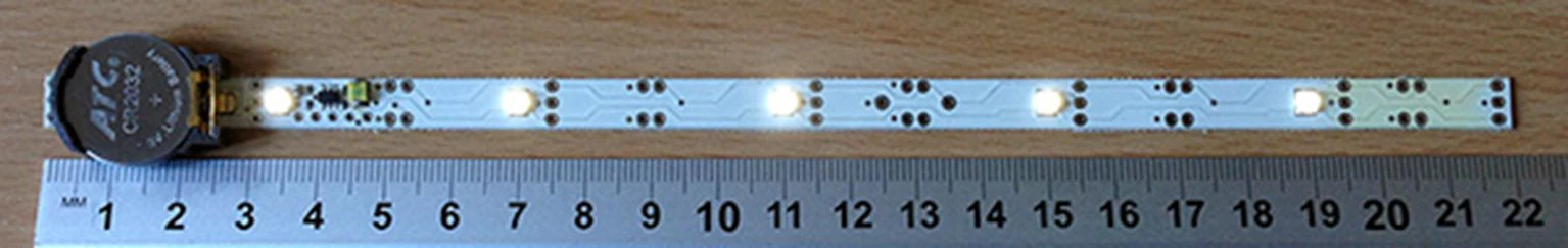 TTCL31 Automatic Coach Lighting Cool White Faulty Flickering Tube - Image 3