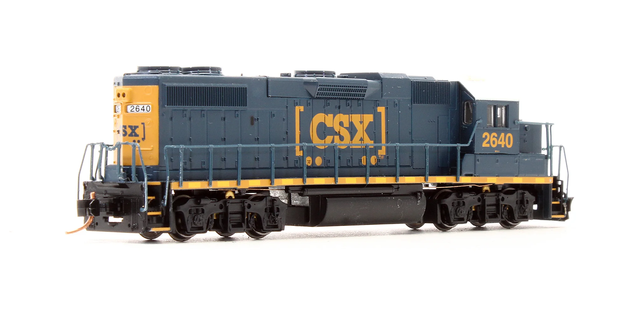 Pre-Owned 929-50307 EMD GP38-2 Diesel Locomotive CSX - Road #2640 - Image 2